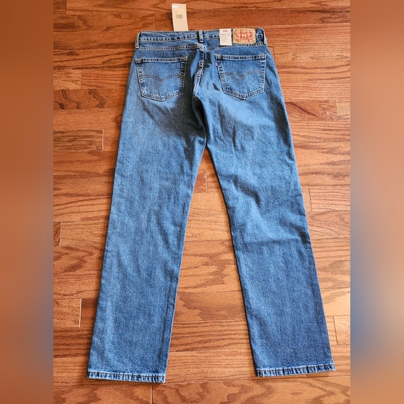NWT Levi's 505 Men's Jeans Medium Wash Size 34x34 - Picture 3 of 8